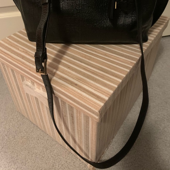 Antonio Melani Black Croc Embossed Leather purse - Picture 3 of 8